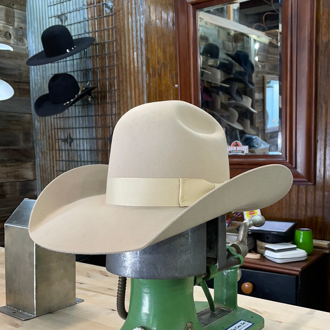 Rodeo King 7X 4 1/2" Brim | Buckskin